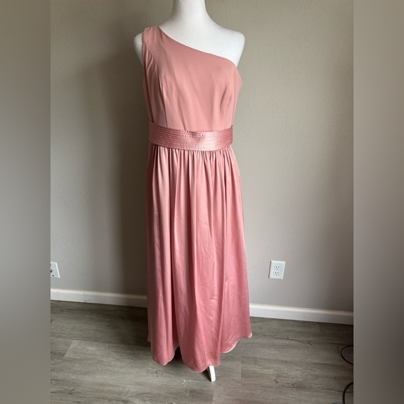 NWT White Vera Wang Ballet Pink Satin One Shoulder Bridesmaid Dress Womens 12 - Picture 1 of 9